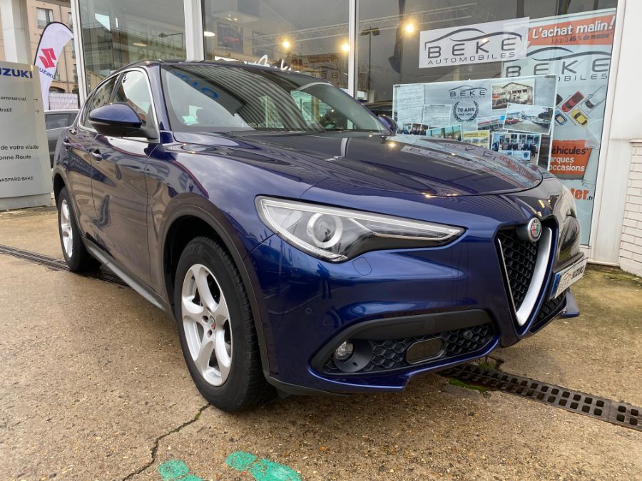 Alfa Romeo Stelvio 2.2 210 CH Q4 AT8 SUPER