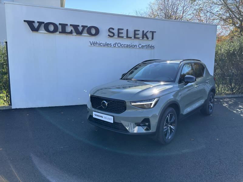 Volvo XC40 B3 163 ch DCT7 Plus