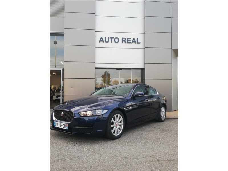 Jaguar XE 2.0 D - 180 CH BVA Prestige