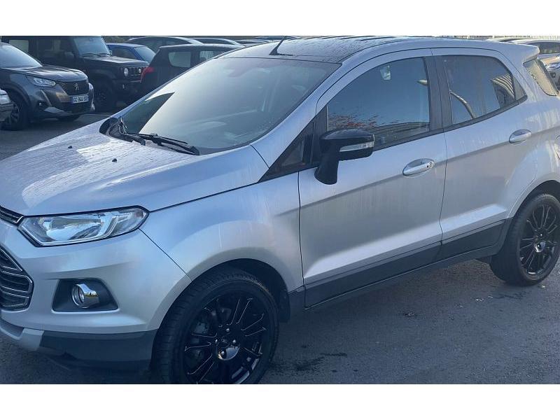 FORD EcoSport 2017