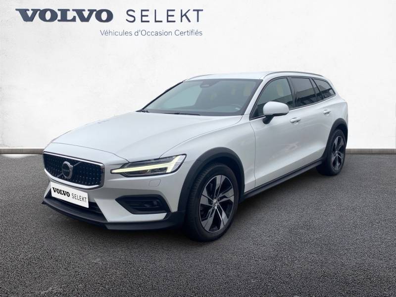 Volvo V60 B4 AWD 197 ch Geartronic 8 Cross Country PLUS