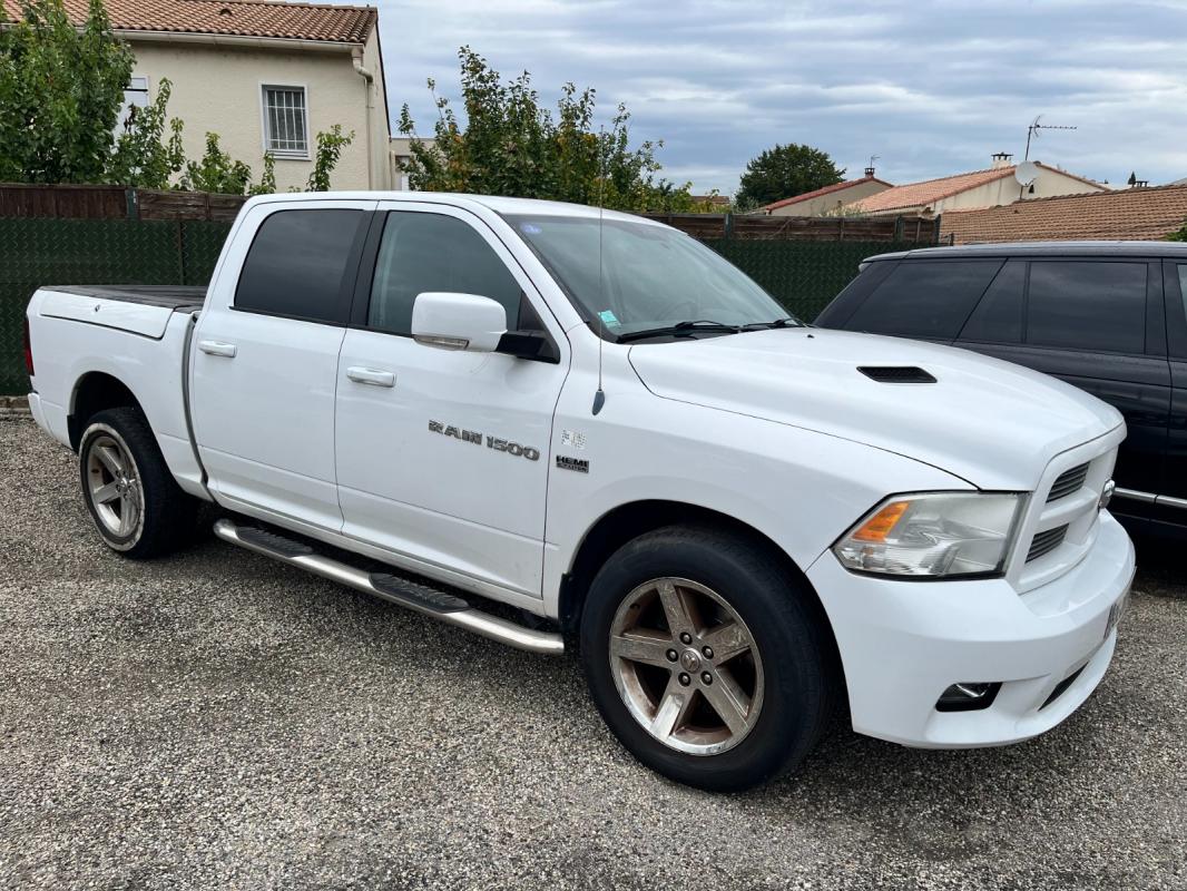 Dodge Ram 1500 Standard