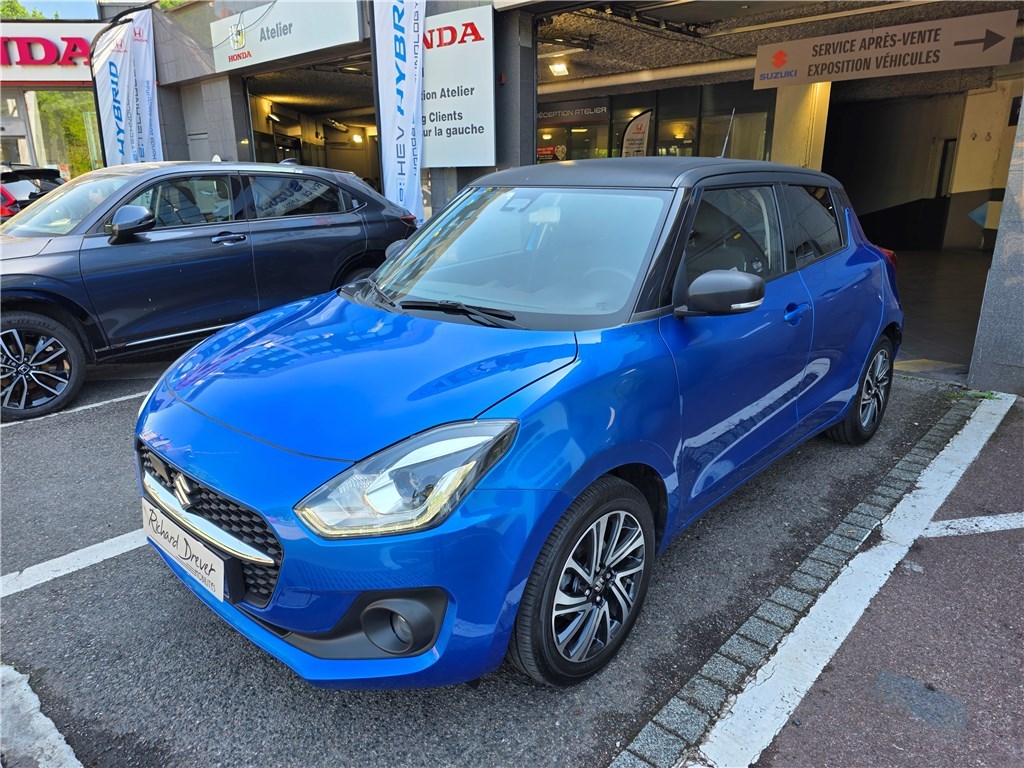 Suzuki Swift III 1.2 DUALJET HYBRID AUTO (CVT) Pack